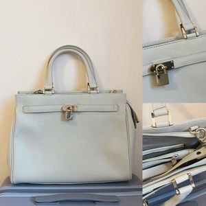 Danier Offwhite Shoulder Bag